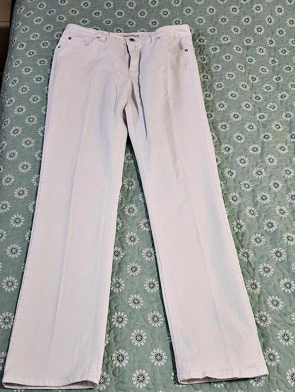 Jones New York Lexington Straight Leg Jeans White Waist 10